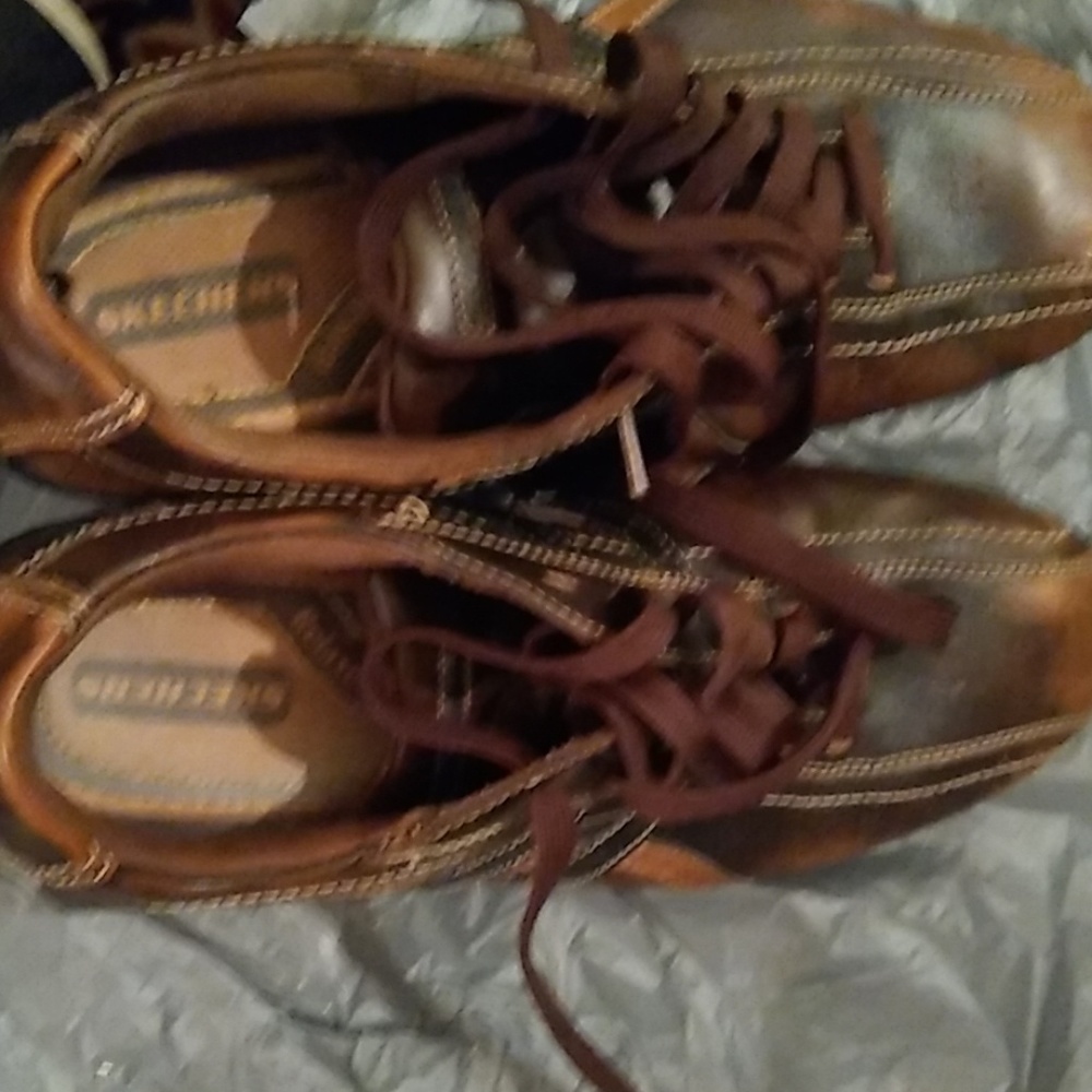 Relaxed step Skecher shoes